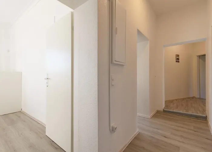 Apartment Unglaubliches Angebot-duisburg 4 *