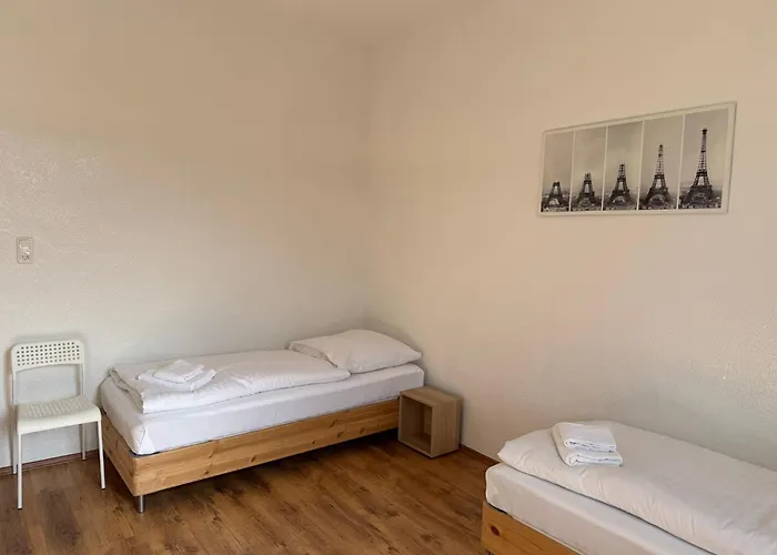 Apartment Unglaubliches Angebot-duisburg 4 *